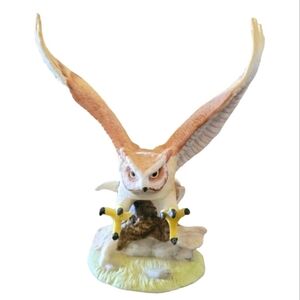Vintage Royal Heritage Owl